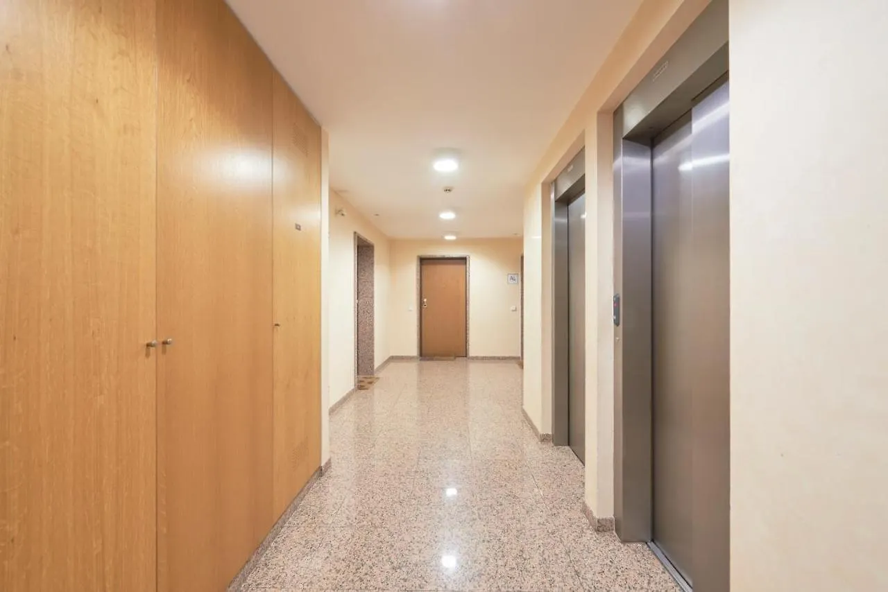 Apartment With Private Terrace & Car Garage Lisboa
